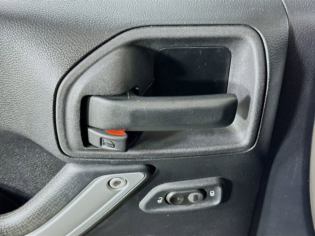 Used 2014 Jeep Wrangler Unlimited Sahara w/ Connectivity Group image 13