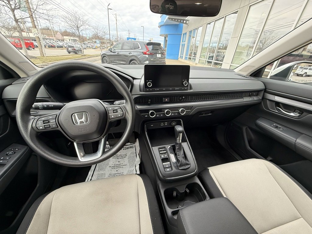 Used 2023 Honda CR-V EX image 15