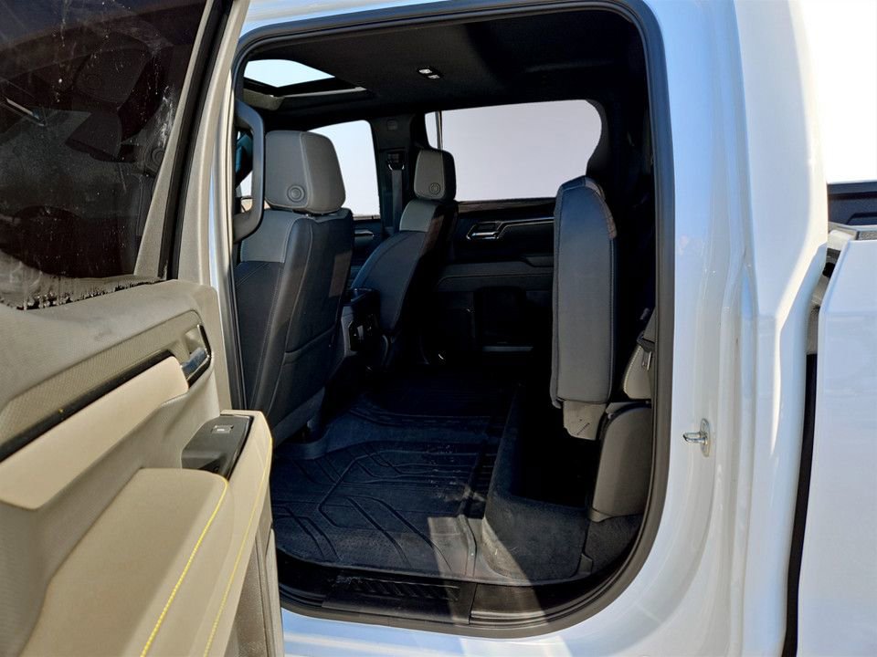 Used 2023 Chevrolet Silverado 1500 ZR2 w/ Technology Package image 30