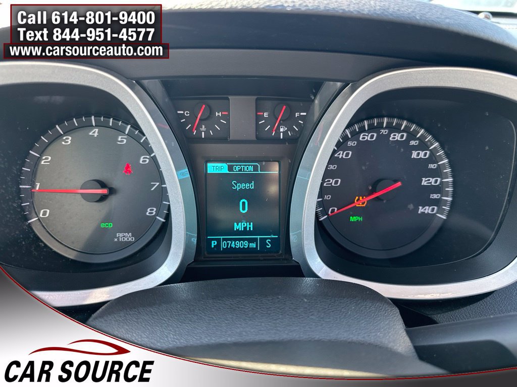 Used 2017 Chevrolet Equinox Premier w/ Enhanced Convenience Package FWD image 16