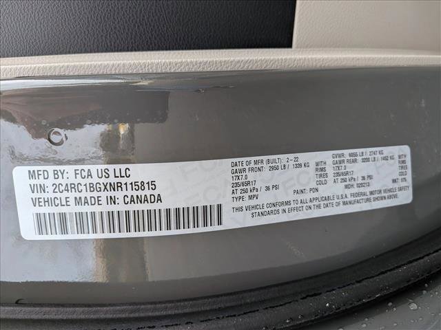 Used 2022 Chrysler Pacifica Touring-L image 25