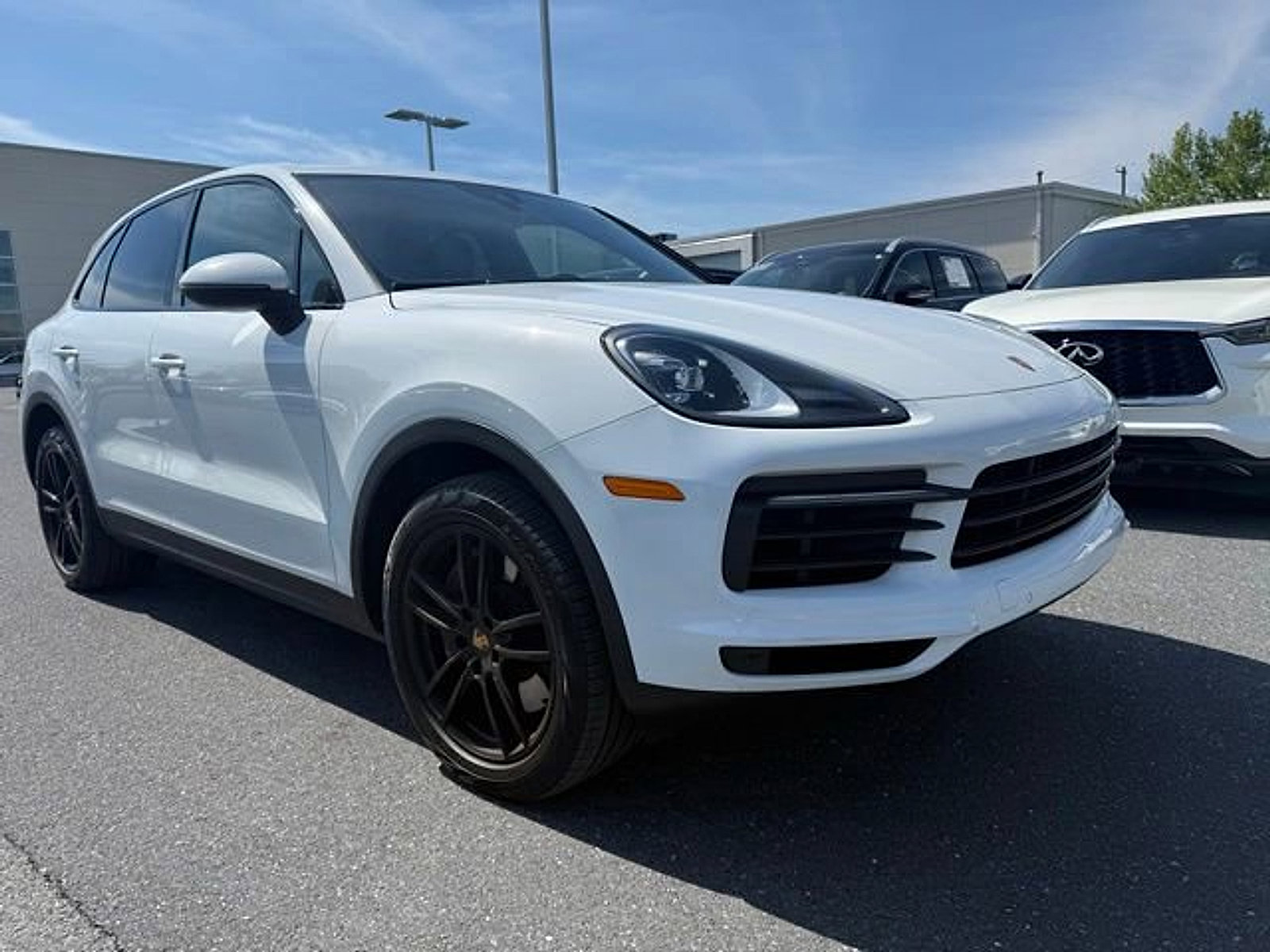 Used 2021 Porsche Cayenne AWD/4WD image 1