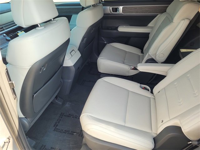 New 2025 Hyundai Santa Fe Calligraphy image 6