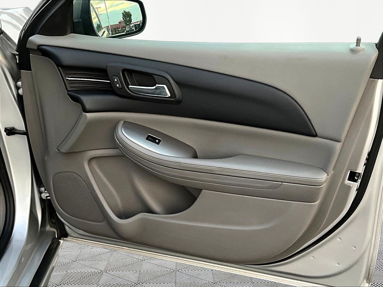 Used 2014 Chevrolet Malibu LS FWD image 25