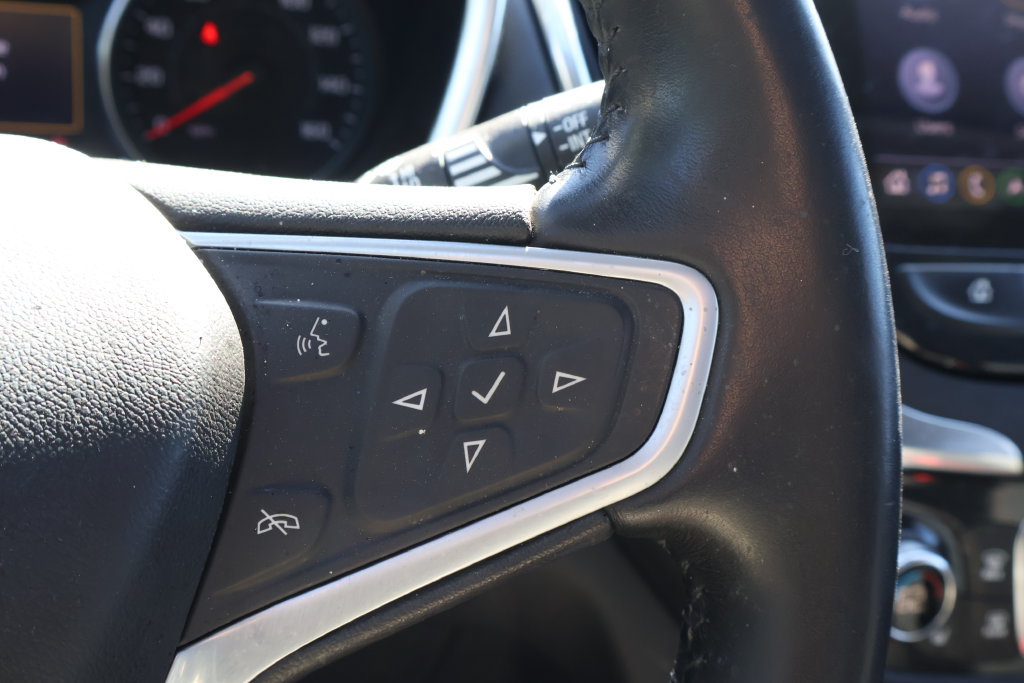 Used 2022 Chevrolet Equinox Premier AWD/4WD image 21