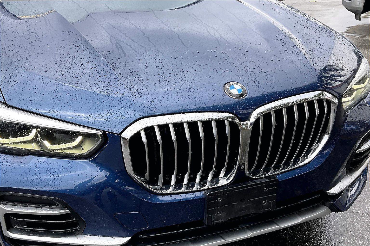 Used 2022 BMW X5 xDrive40i w/ Premium Package AWD/4WD image 35