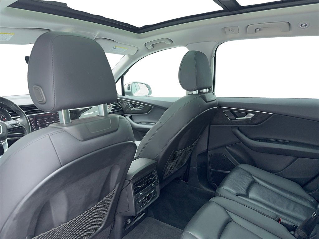 Used 2021 Audi Q7 3.0T Premium Plus image 40