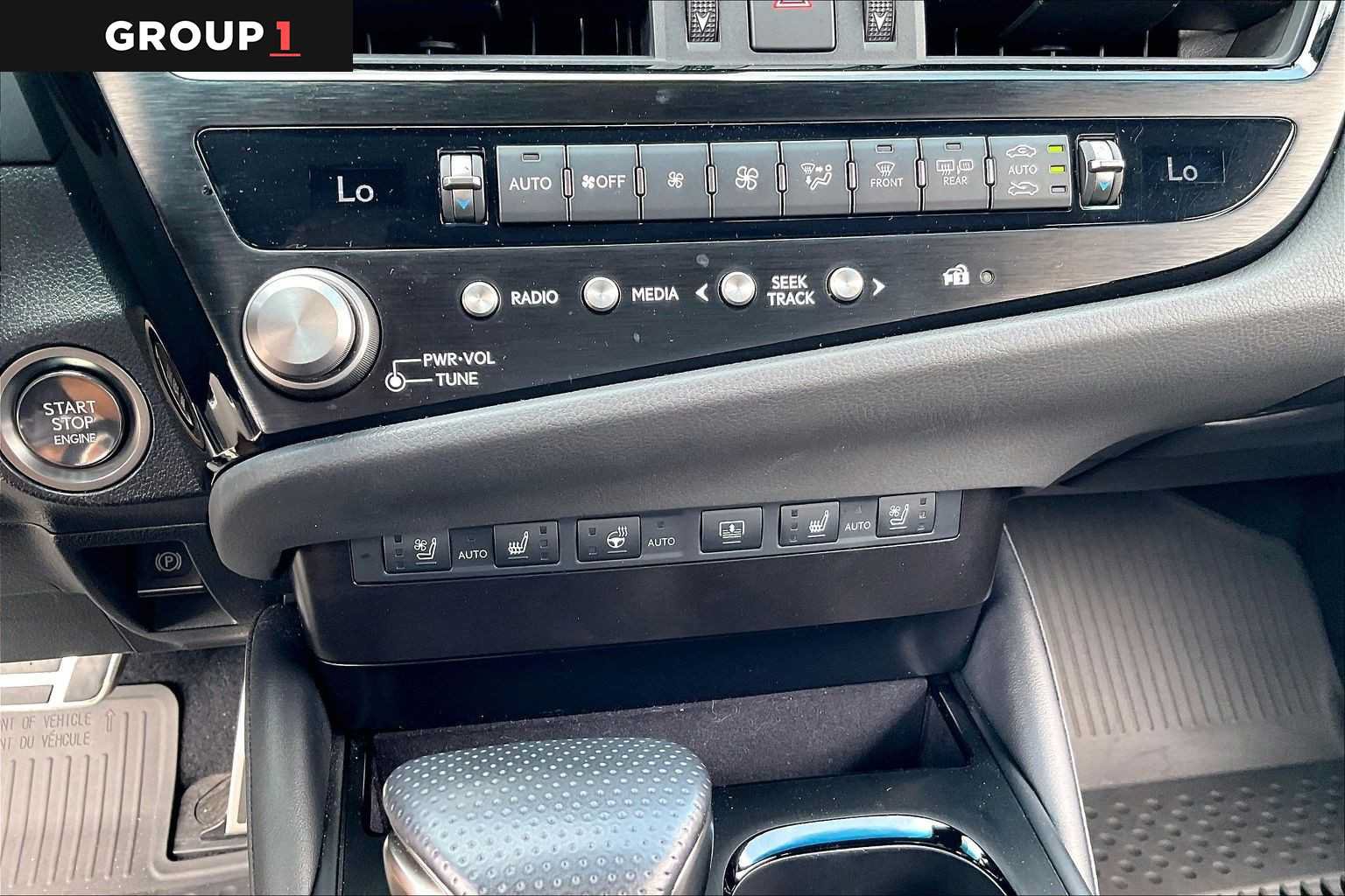 Certified 2024 Lexus ES 350 F Sport w/ Accessory Package (Z2) FWD image 32