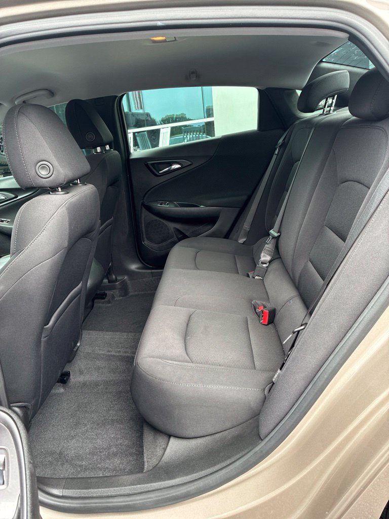 Used 2022 Chevrolet Malibu RS FWD image 10