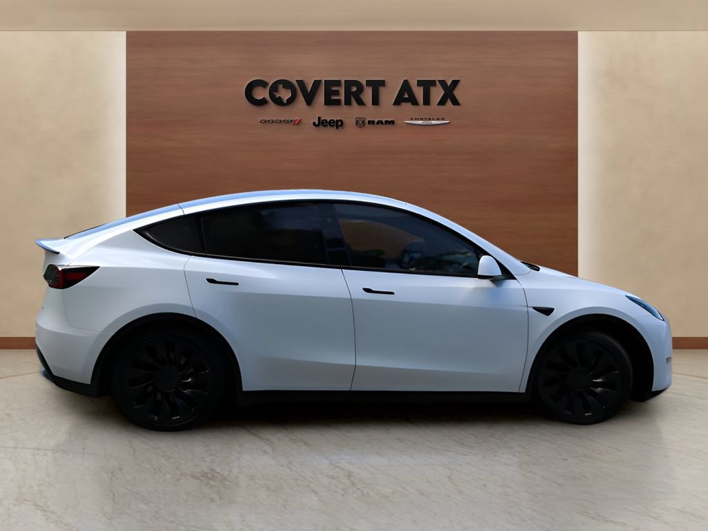 Used 2025 Tesla Model Y Performance AWD/4WD image 6