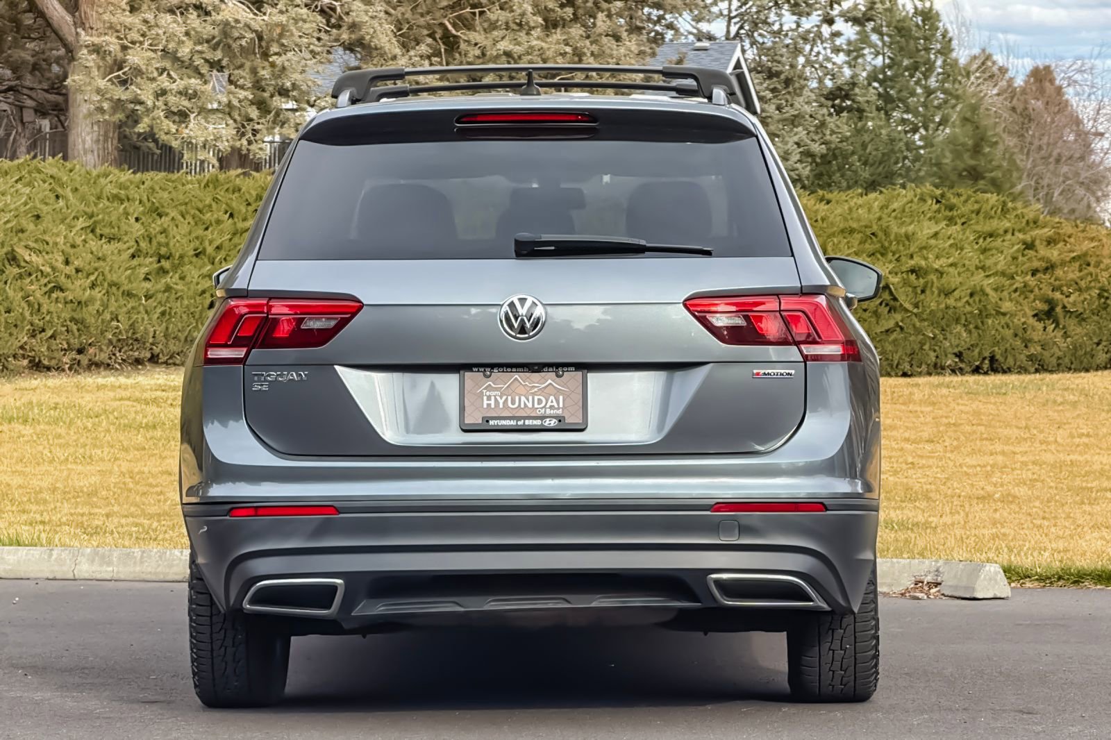Used 2019 Volkswagen Tiguan SE w/ Panoramic Sunroof Package image 5