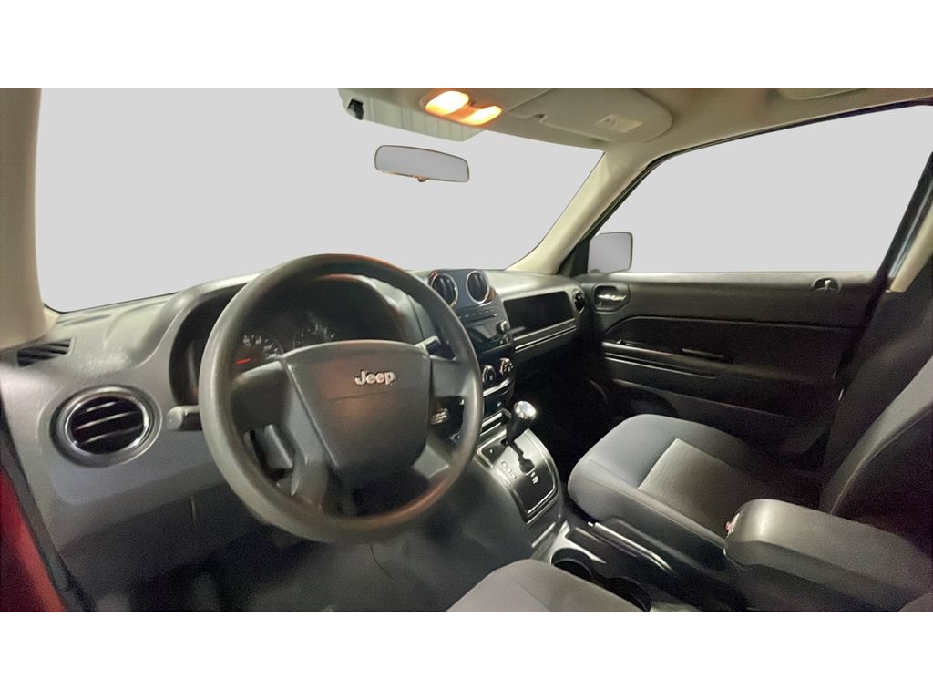 Used 2010 Jeep Patriot Sport FWD image 11