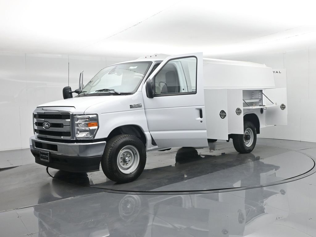 New 2026 Ford E-350 and Econoline 350 Super Duty w/ Power Equipment Group image 34