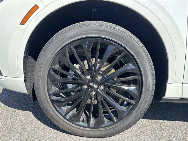 New 2026 Lincoln Corsair Premiere image 6