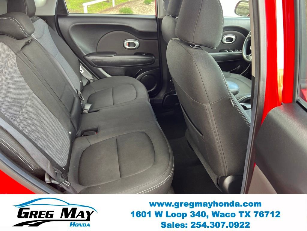 Used 2017 Kia Soul + FWD image 13