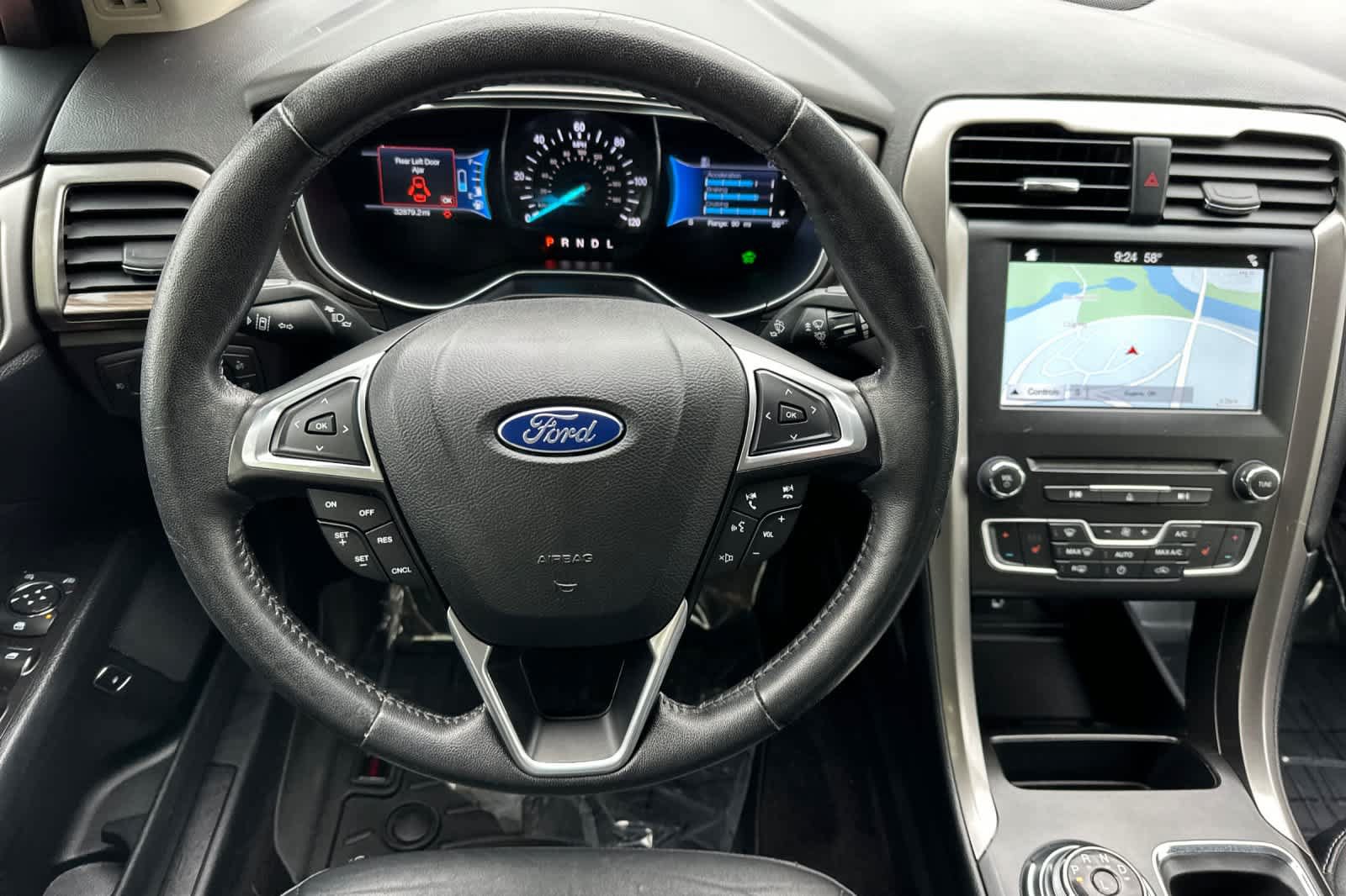 Used 2017 Ford Fusion Energi SE FWD image 14