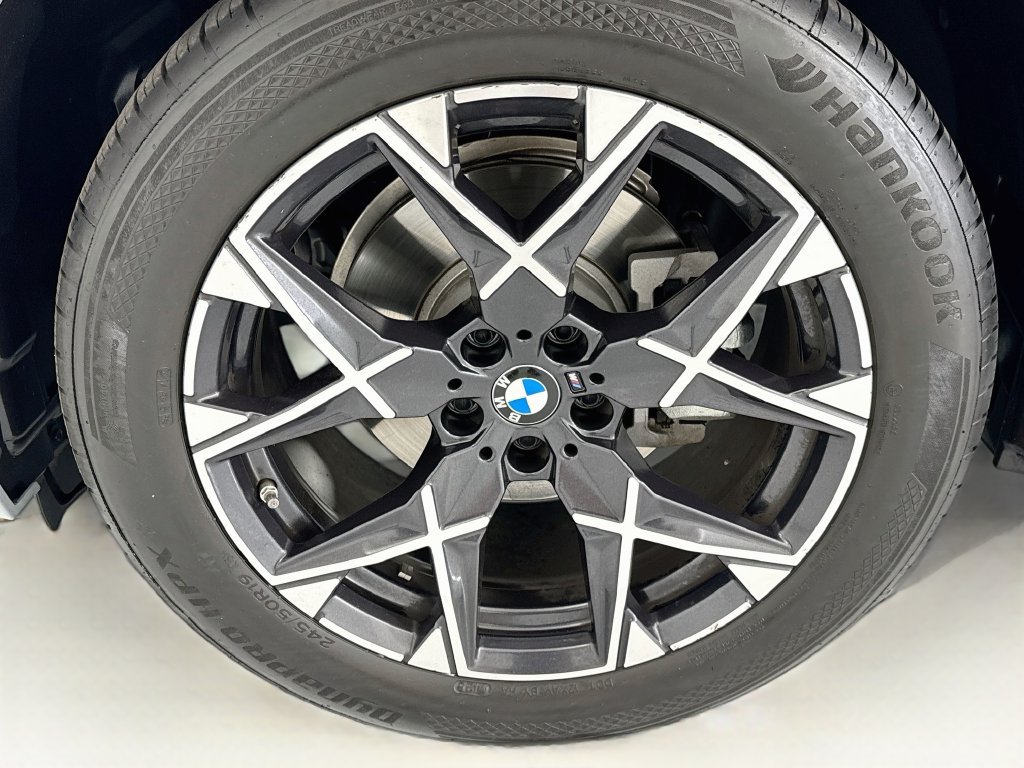 Certified 2026 BMW X3 xDrive30i w/ M Sport Package AWD/4WD image 28