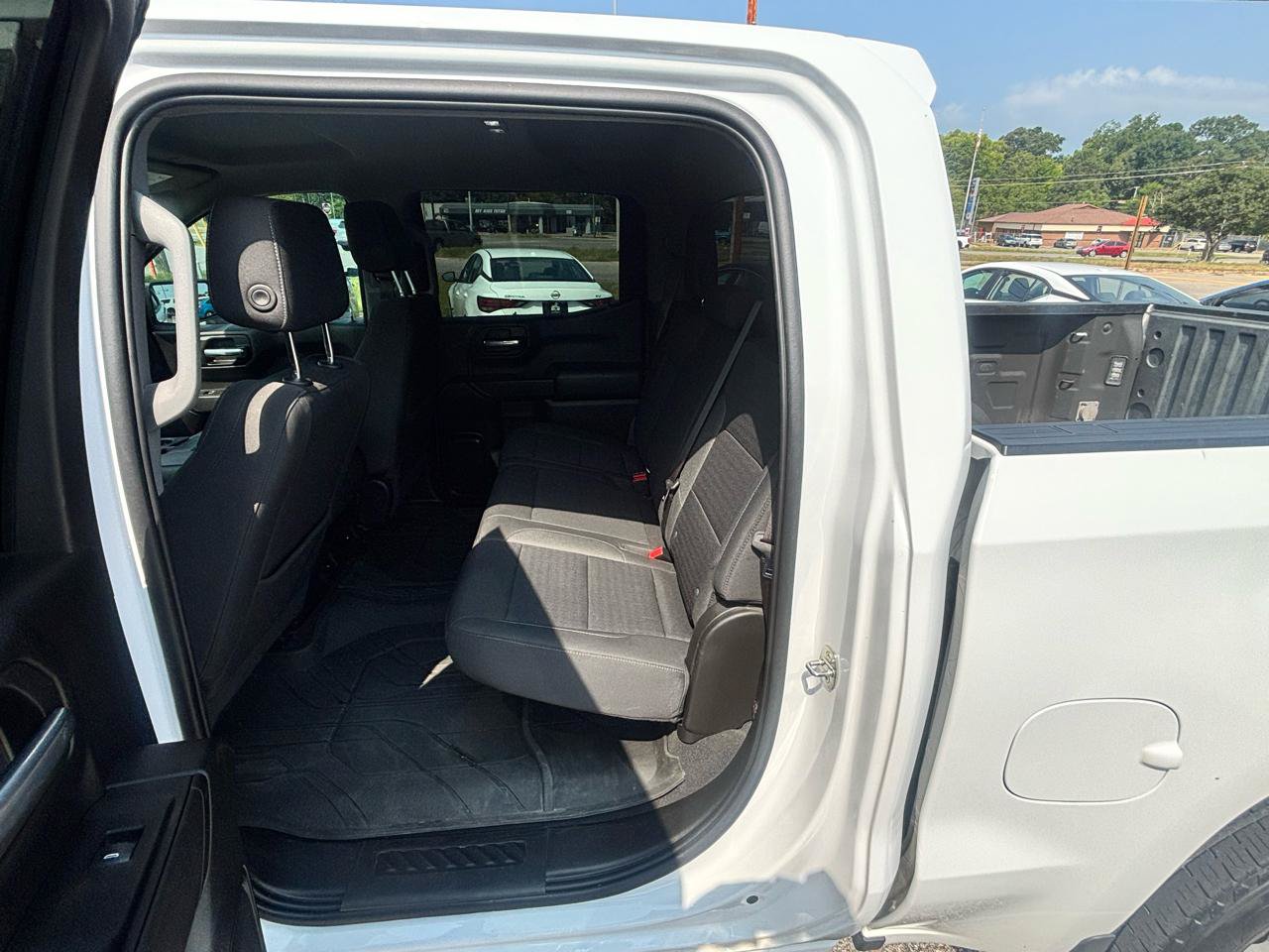 Used 2022 Chevrolet Silverado 1500 Custom RWD image 43