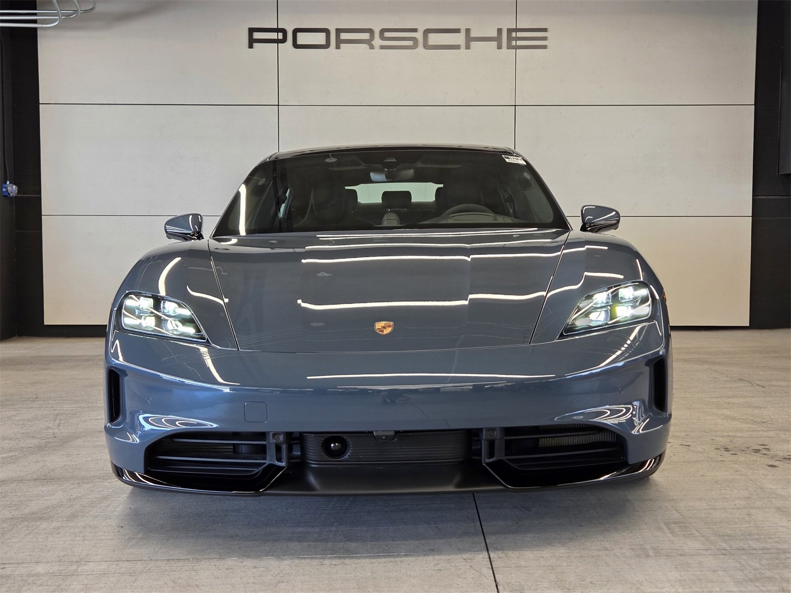 New 2025 Porsche Taycan GTS image 29