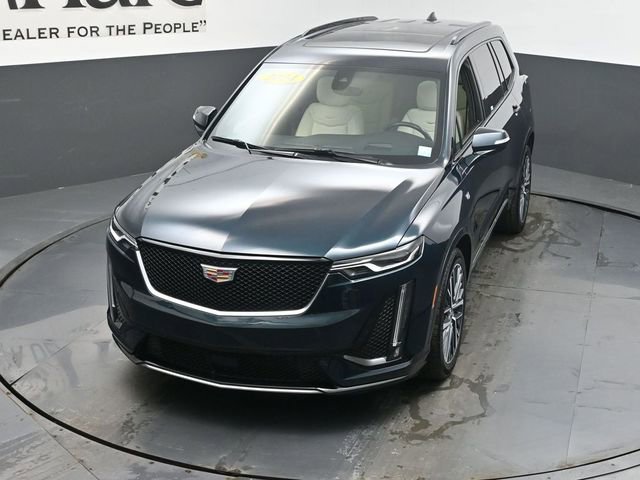 Used 2024 Cadillac XT6 Sport w/ Technology Package AWD/4WD image 51