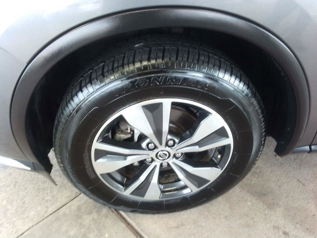 Used 2021 Nissan Murano SV image 23