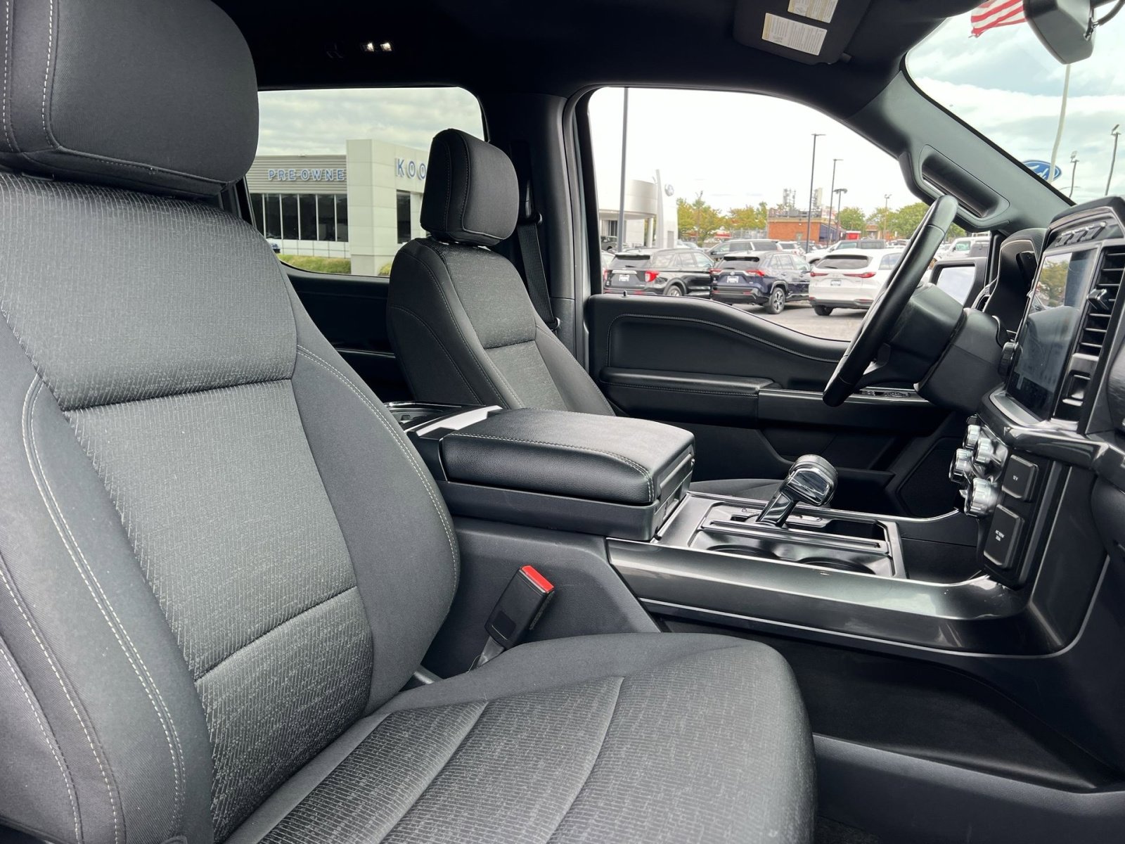 Used 2021 Ford F150 XLT w/ Equipment Group 302A High image 26