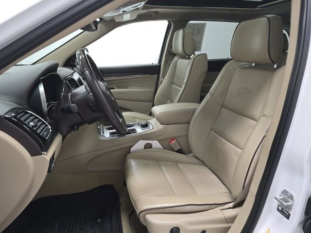 Used 2021 Jeep Grand Cherokee Overland image 23