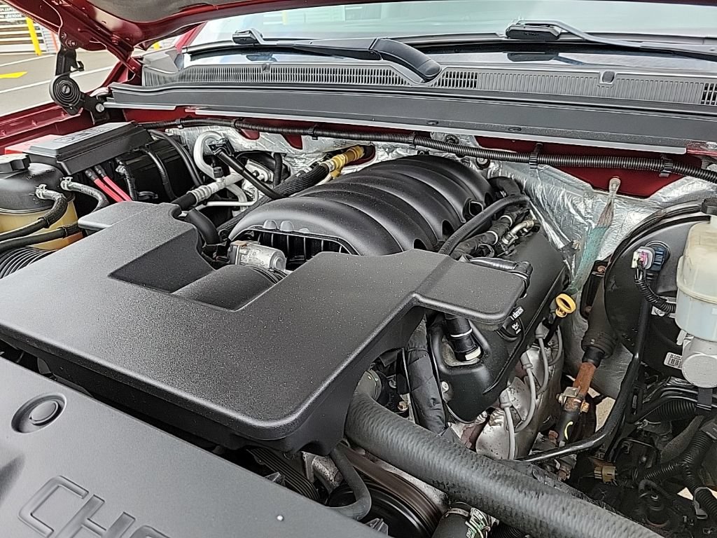 Used 2016 Chevrolet Suburban LTZ AWD/4WD image 35