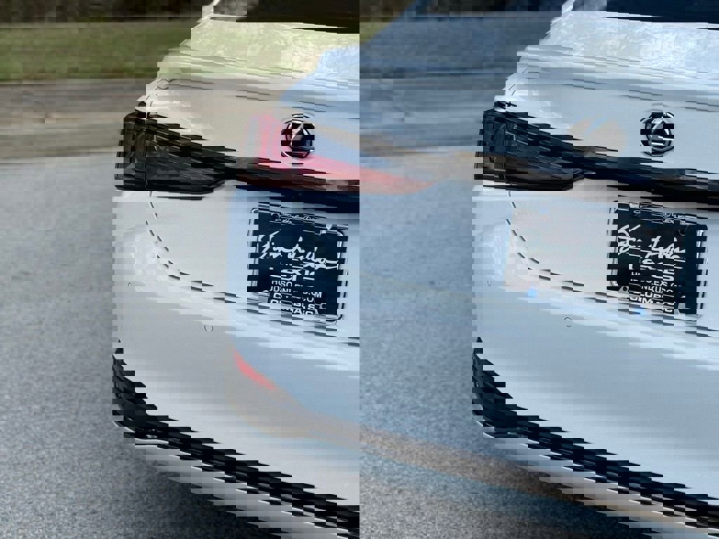 Certified 2024 Lexus ES 300h F Sport image 15