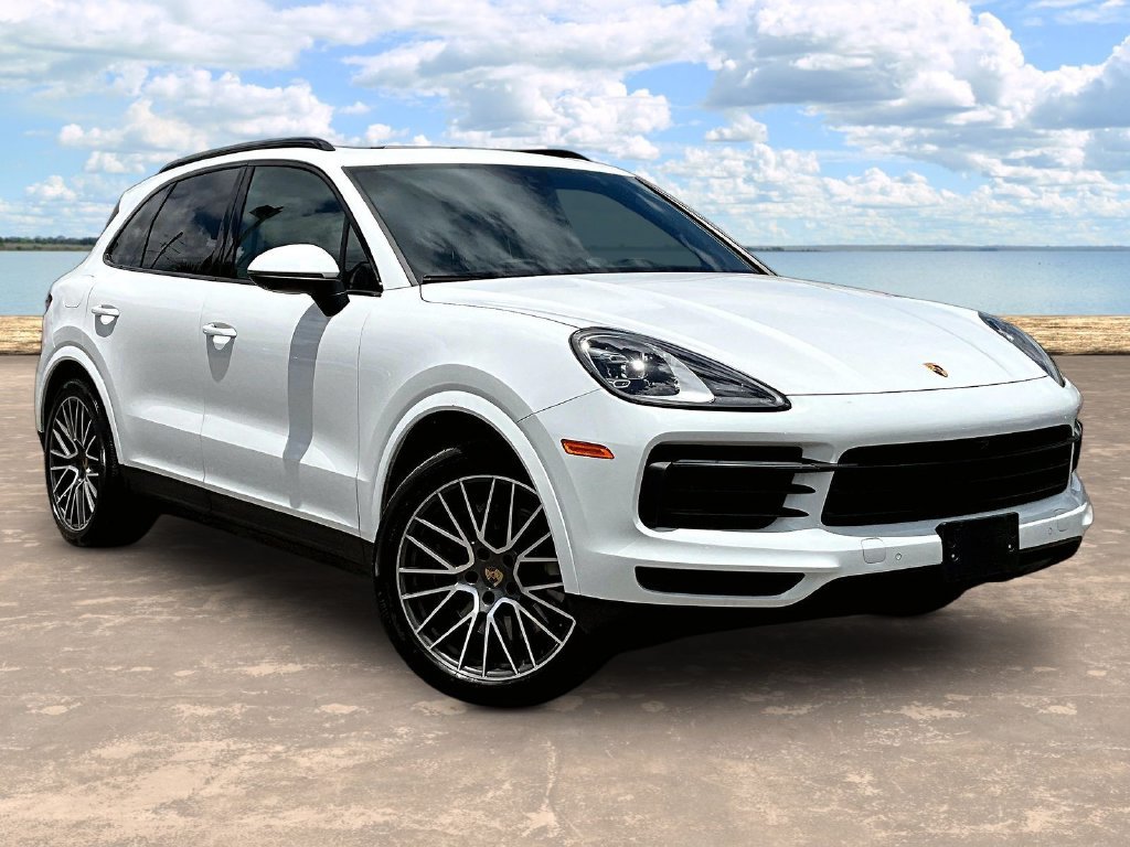 Used 2023 Porsche Cayenne AWD/4WD image 3