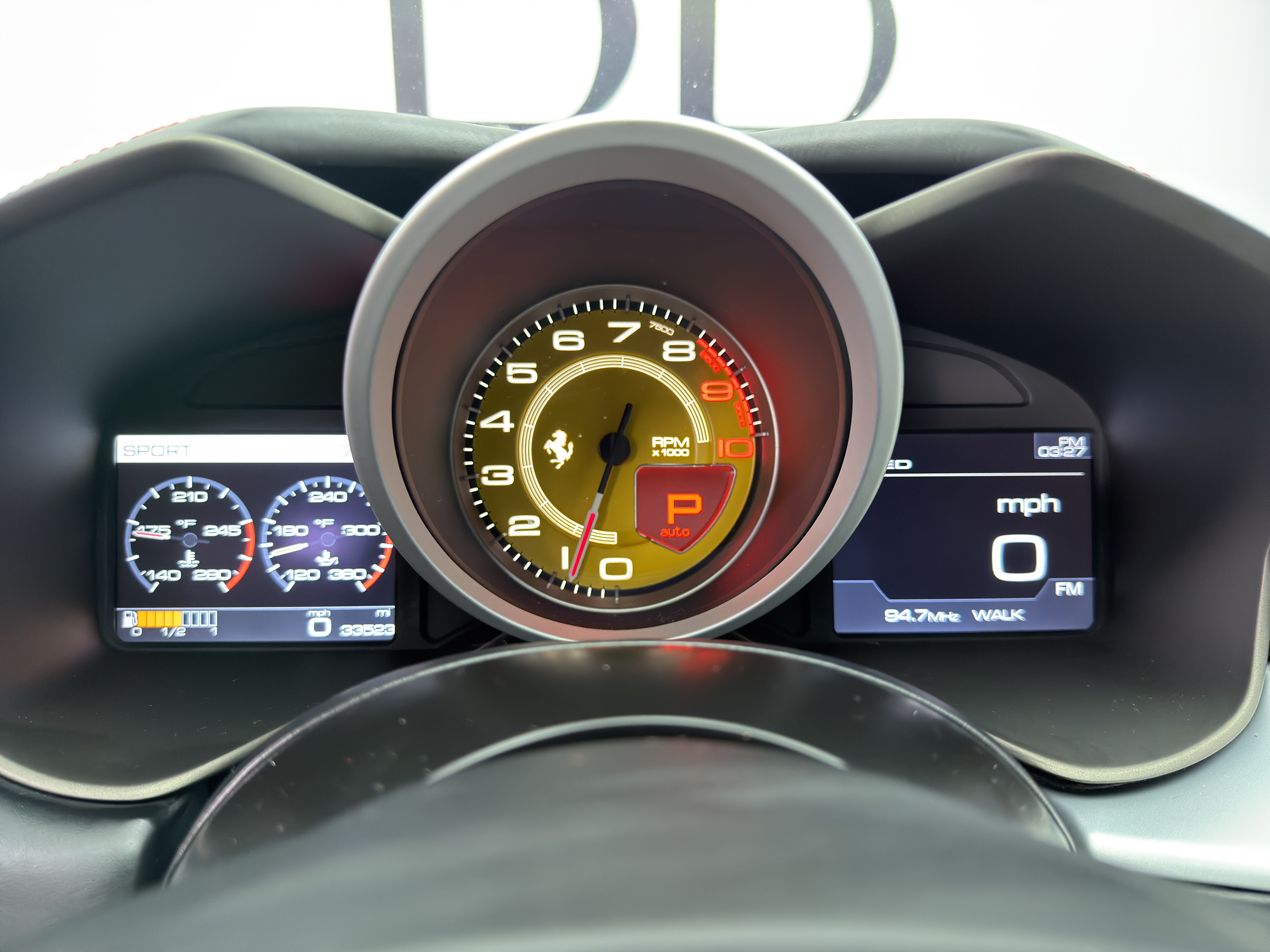 Used 2015 Ferrari FF AWD/4WD image 23