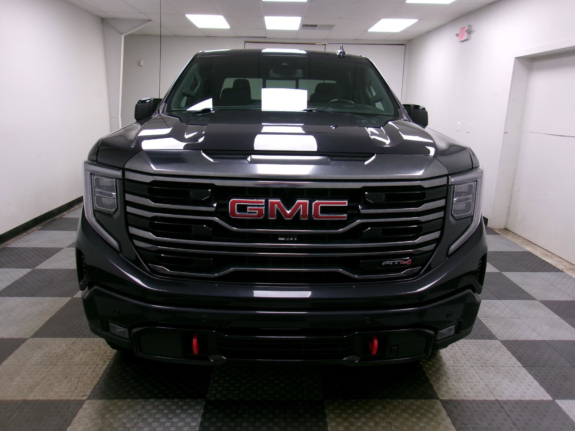 Used 2022 GMC Sierra 1500 AT4 w/ Sierra Safety Plus Package image 15