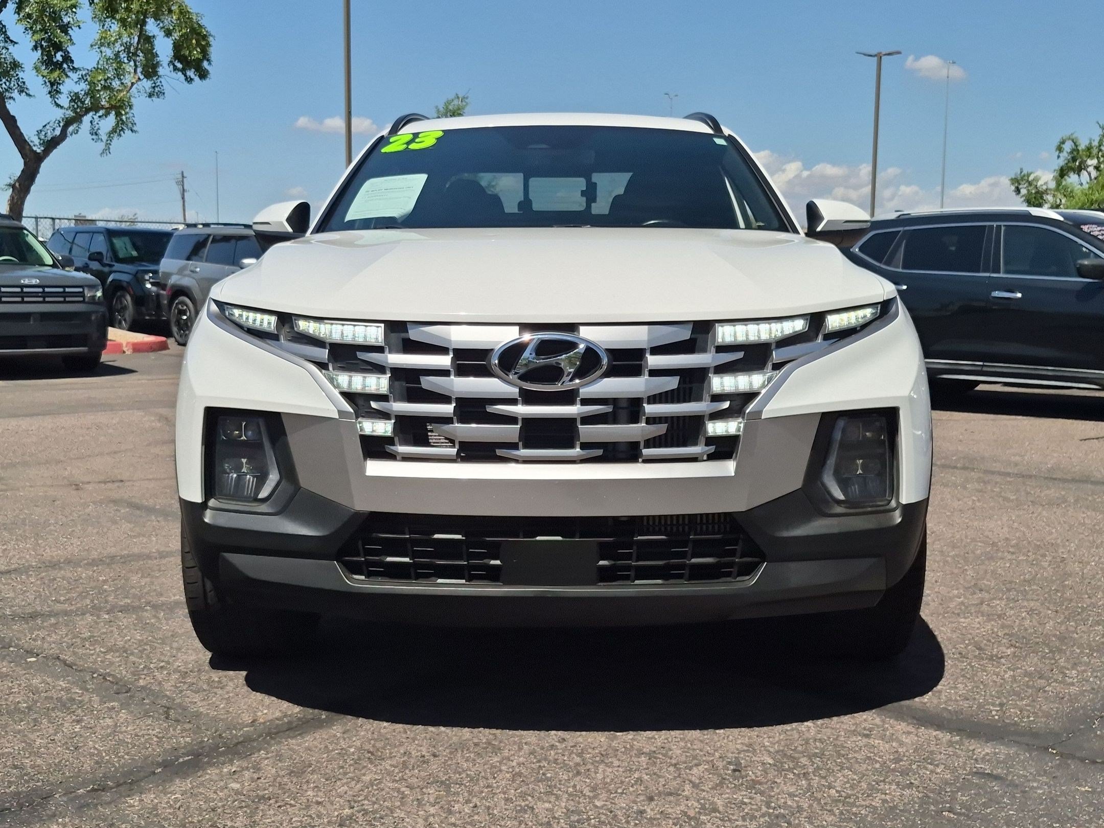 Used 2023 Hyundai Santa Cruz SEL Premium AWD/4WD image 2