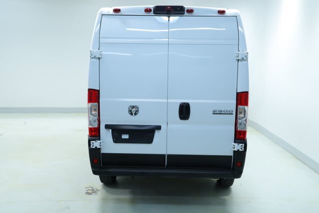 Used 2024 RAM ProMaster 2500 w/ Convenience Group image 7