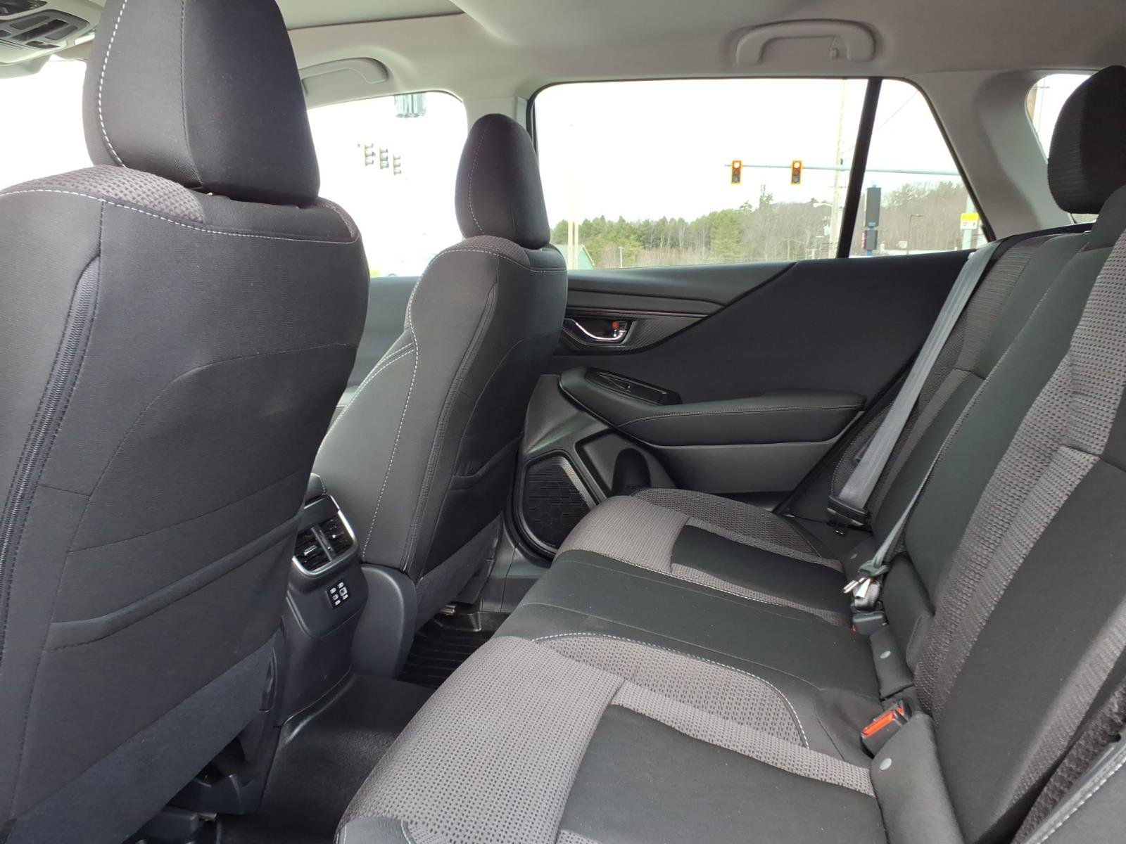 Certified 2025 Subaru Outback Premium image 7