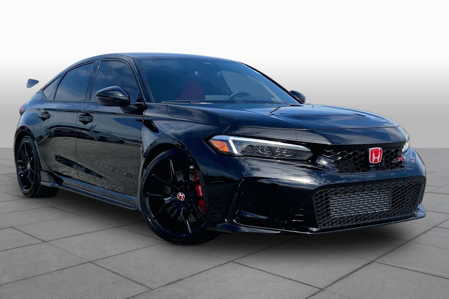 Used 2024 Honda Civic Type R image 3