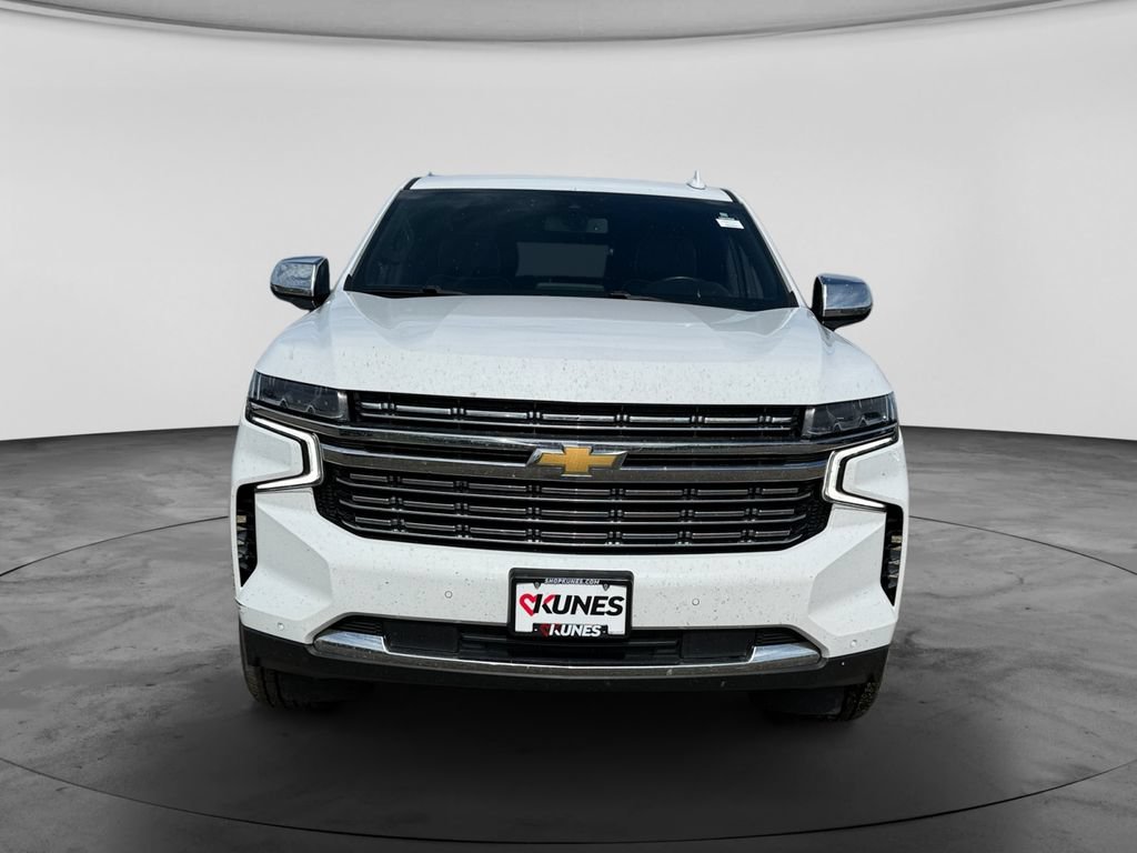 Used 2022 Chevrolet Suburban Premier AWD/4WD image 4