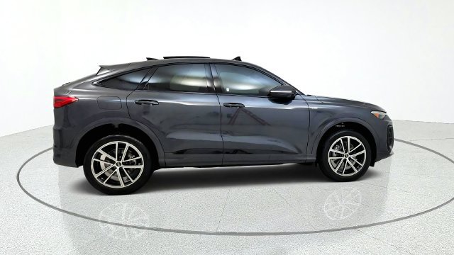 Used 2026 Audi Q5 Premium Plus AWD/4WD image 9