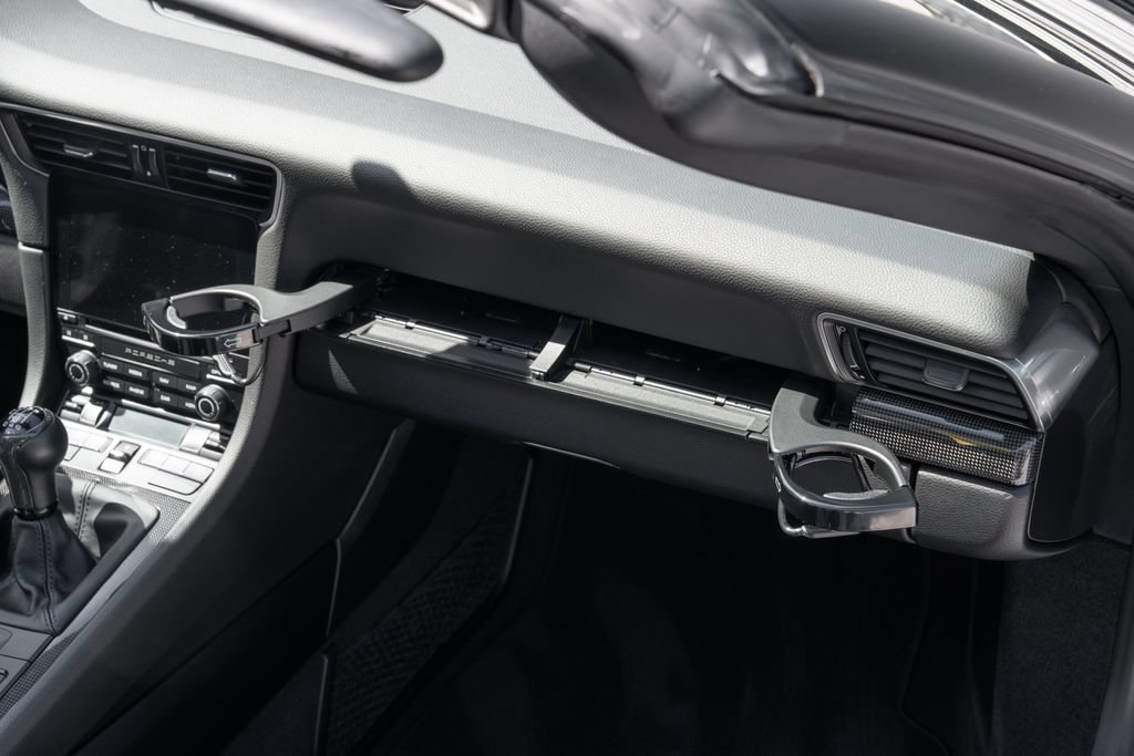 Used 2019 Porsche 911 Speedster RWD image 49