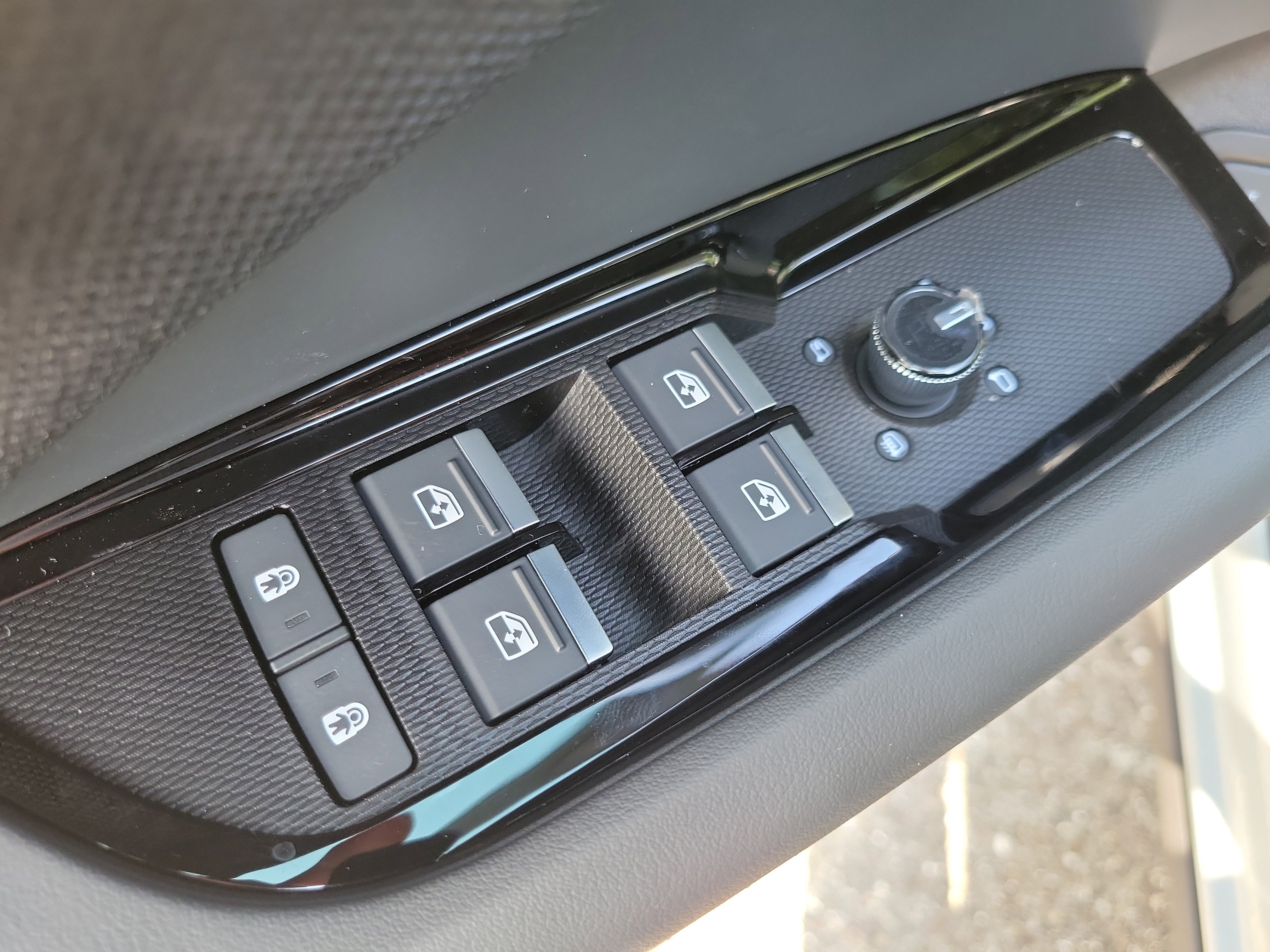 New 2026 Audi Q3 quattro 2.0T AWD/4WD image 17