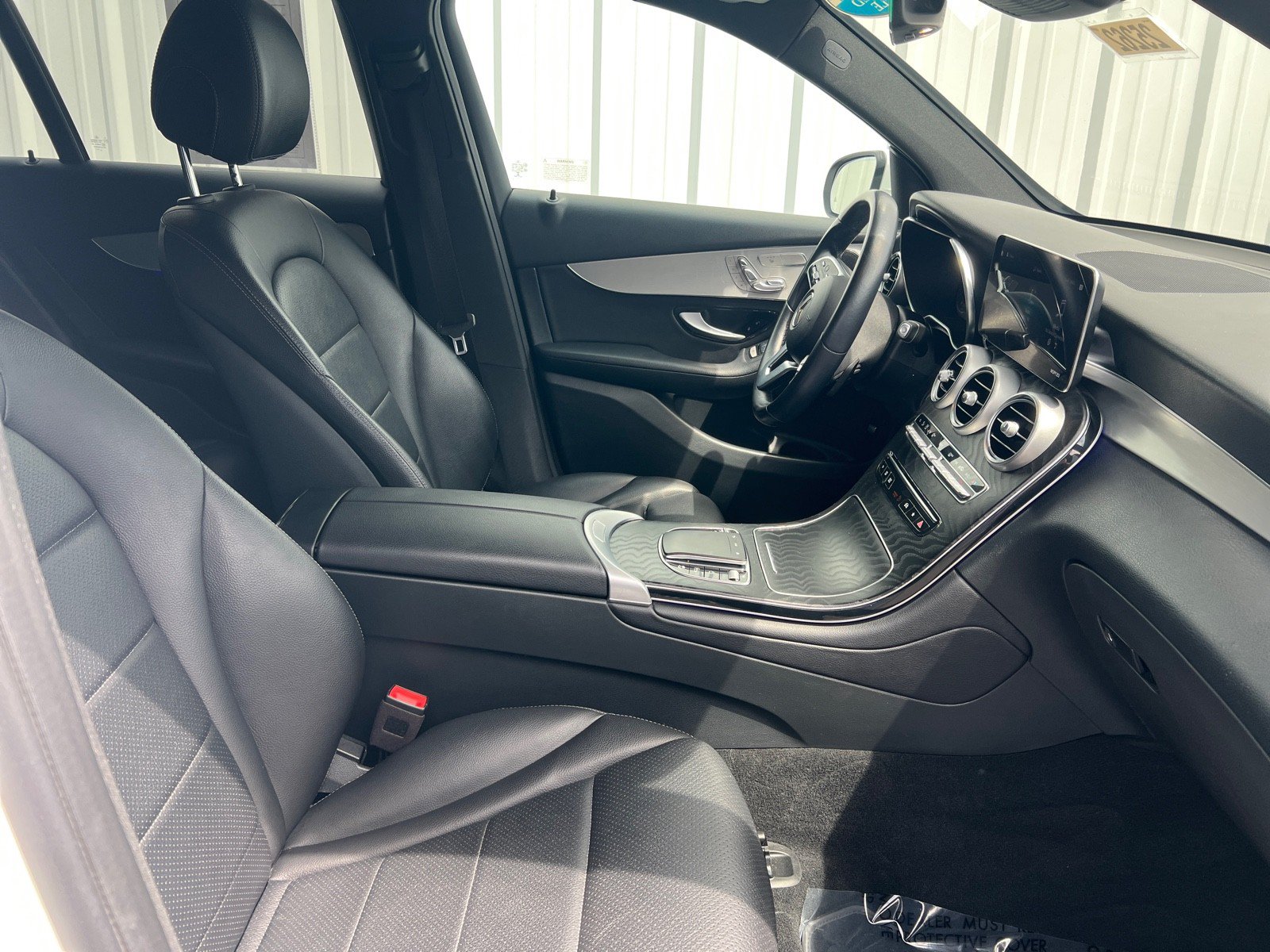 Certified 2022 Mercedes-Benz GLC 300 image 20