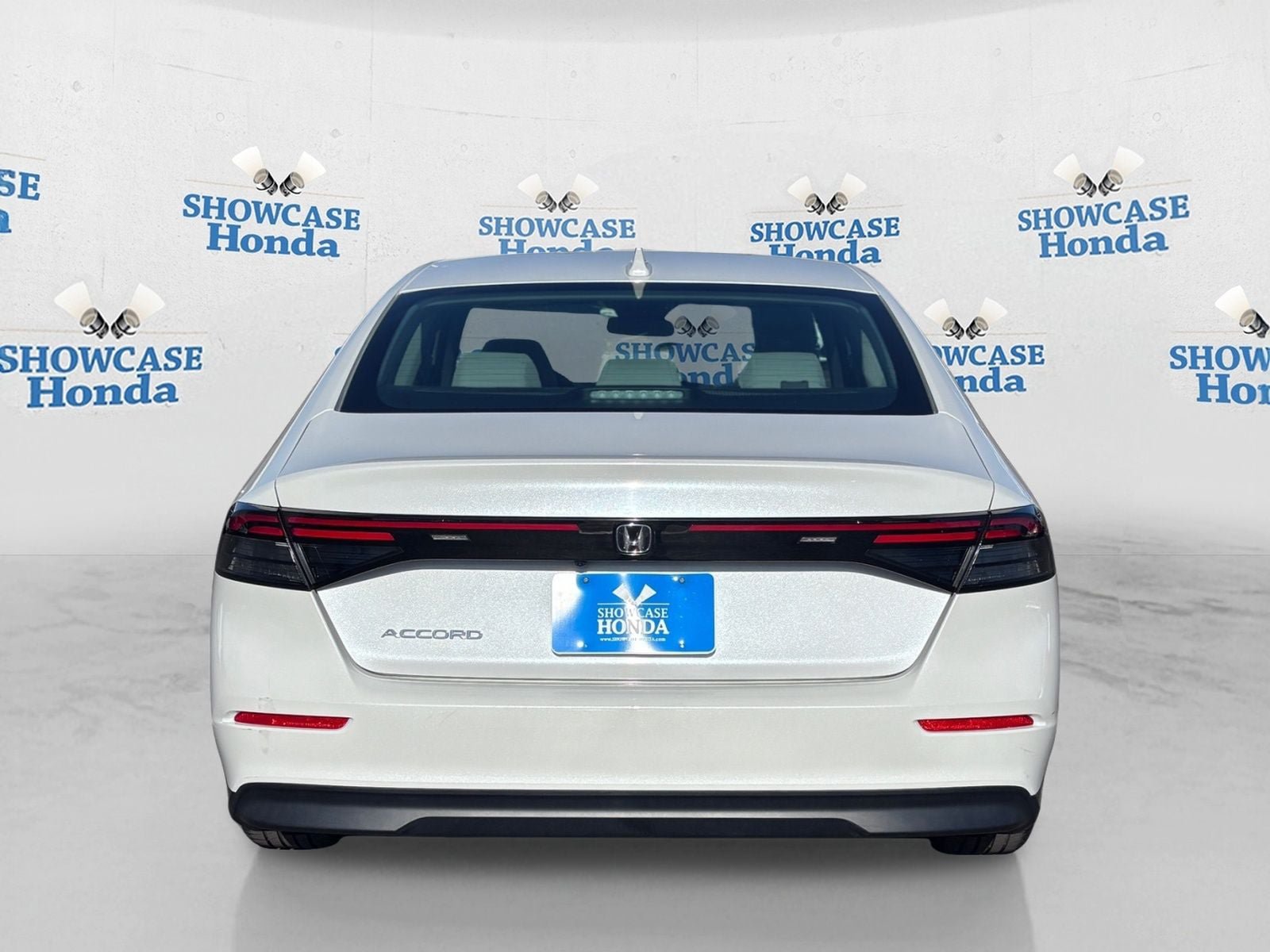 Certified 2023 Honda Accord EX image 7