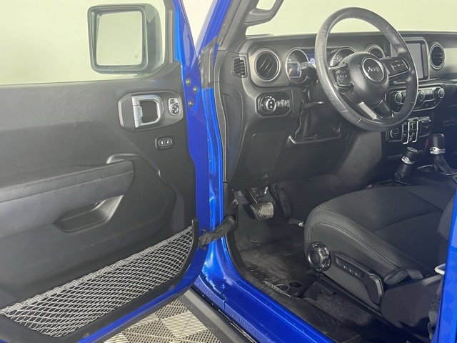 Used 2022 Jeep Gladiator Willys image 22