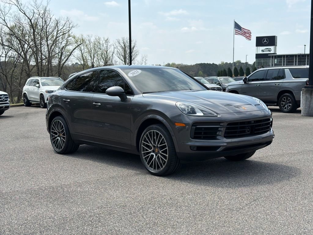 Used 2021 Porsche Cayenne Coupe image 1
