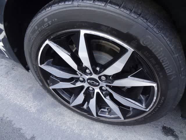 Used 2021 Chevrolet Malibu RS FWD image 12