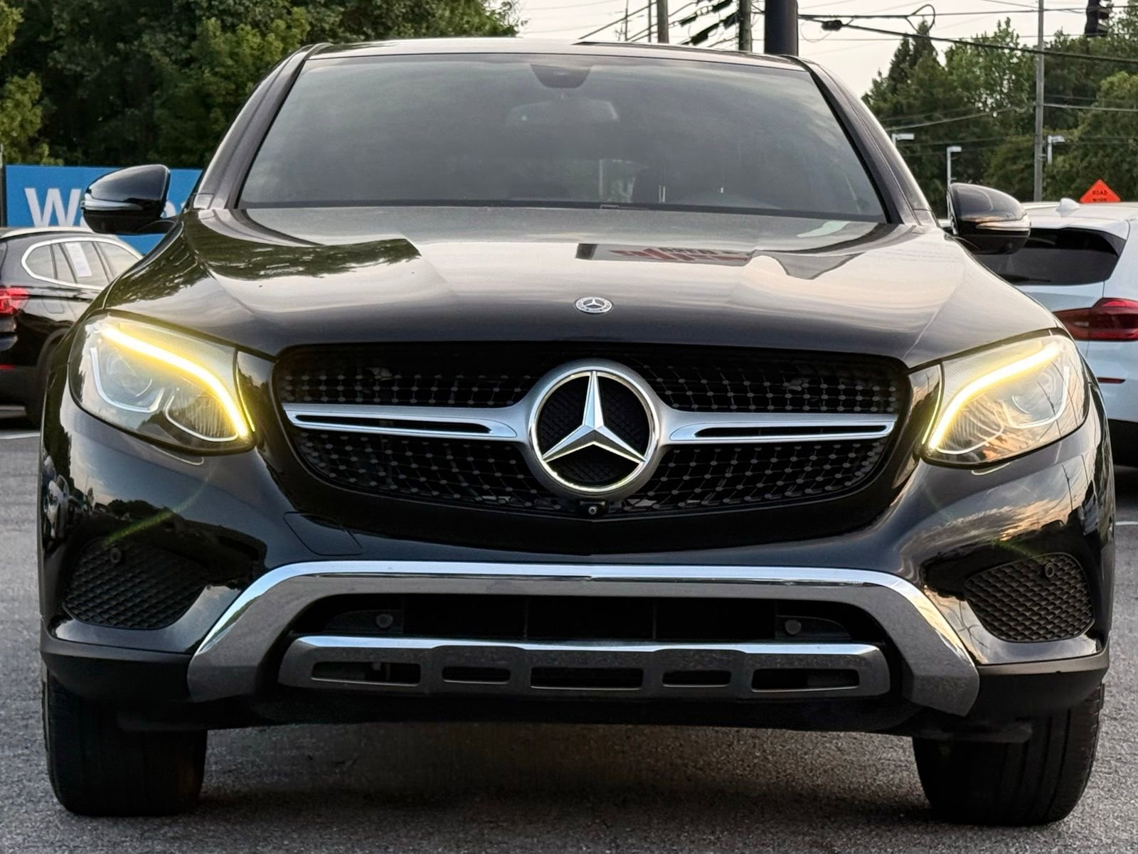 Used 2019 Mercedes-Benz GLC 300 4MATIC Coupe image 8