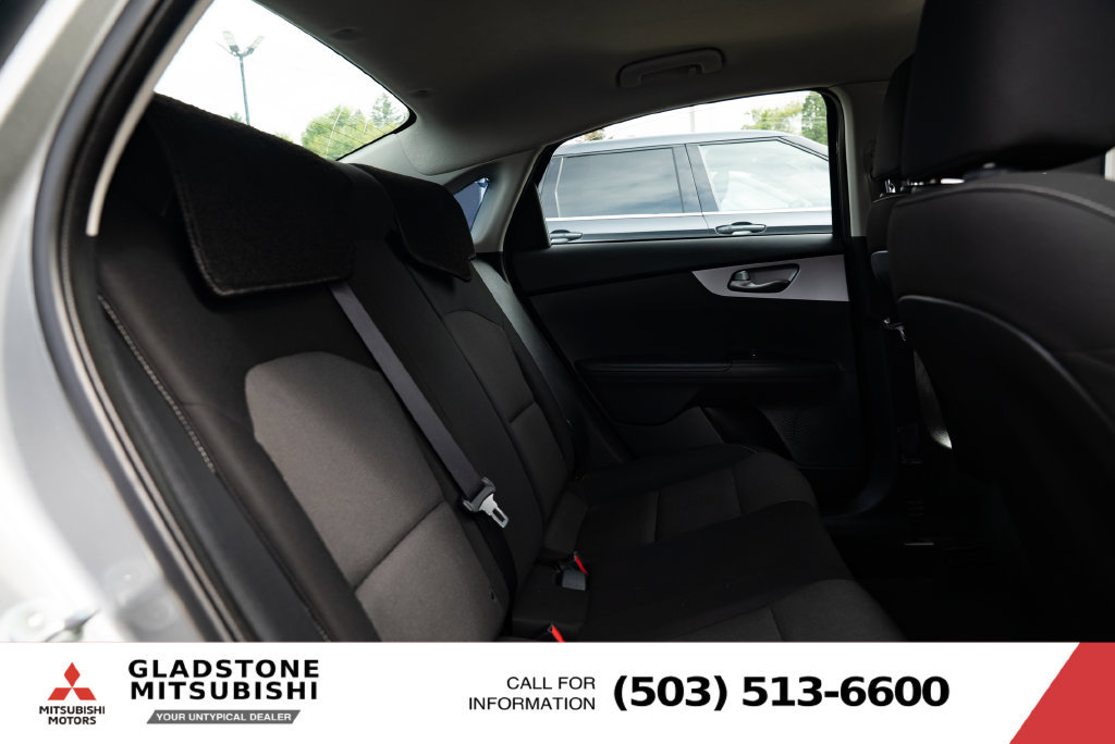 Used 2022 Kia Forte LXS FWD image 22