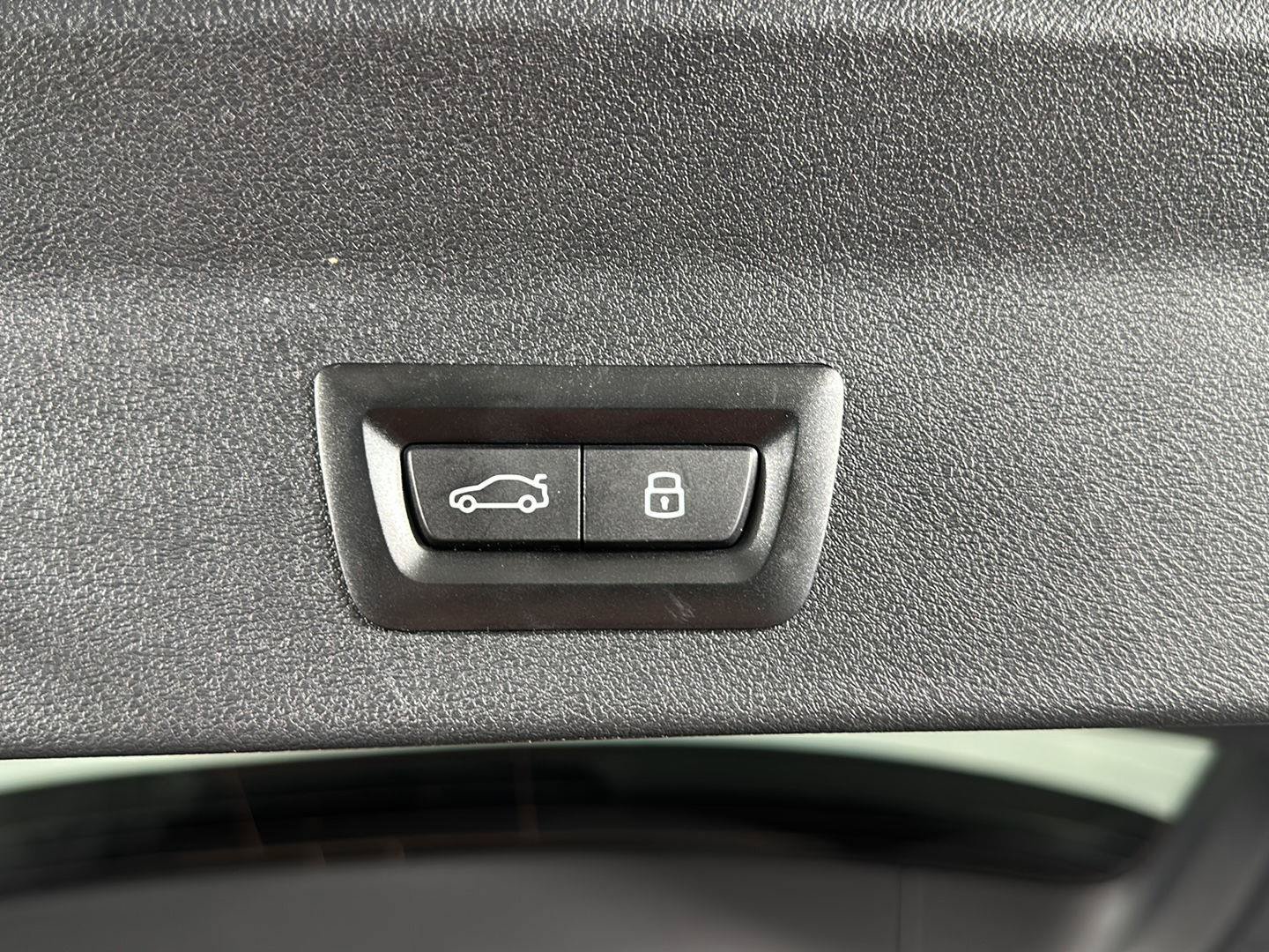 Used 2023 BMW X3 xDrive30i w/ Premium Package AWD/4WD image 30