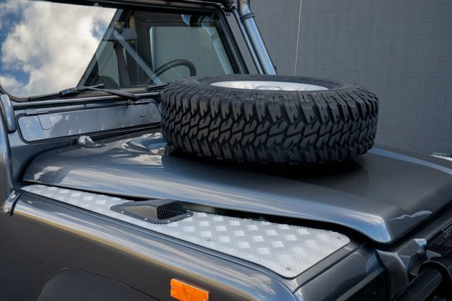Used 1993 Land Rover Defender 110 AWD/4WD image 14