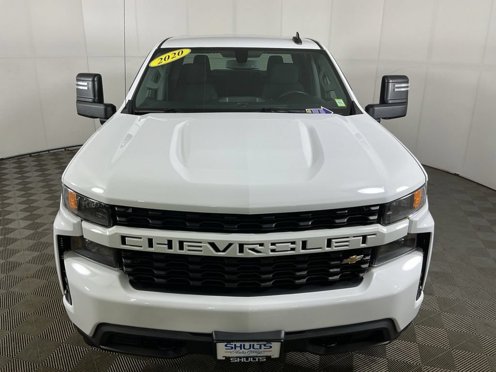 Used 2020 Chevrolet Silverado 1500 Custom w/ Custom Max Trailering Package AWD/4WD image 3